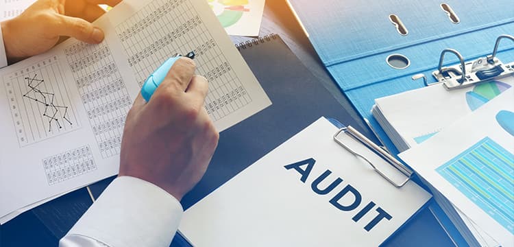 A difficult time for auditors